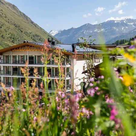 Gruenerhof 4*